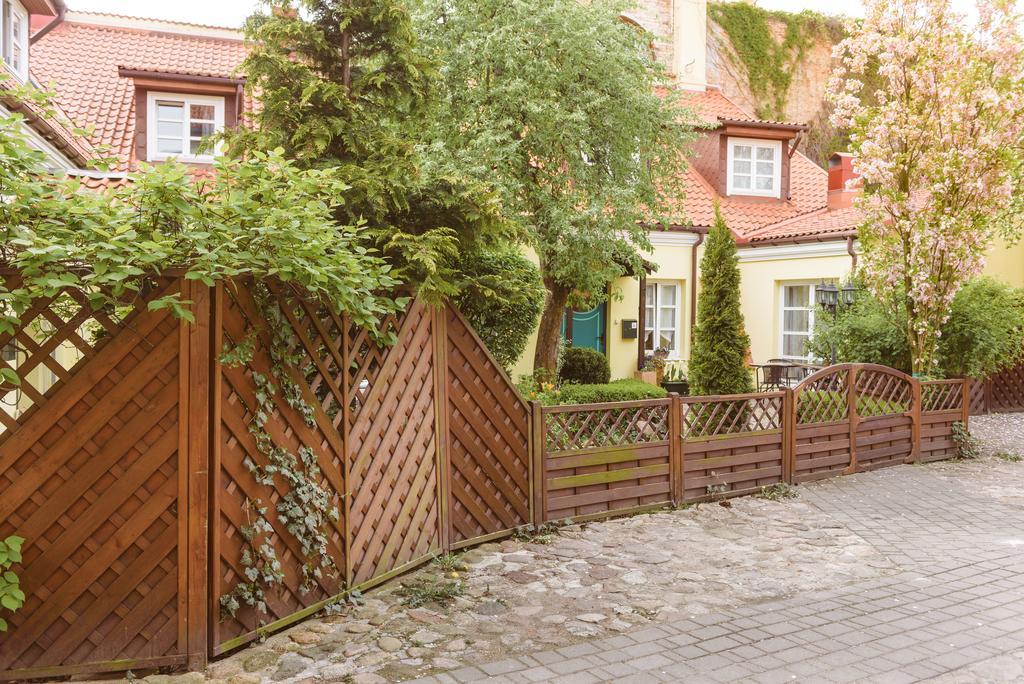 ヴィリニュス ザ シークレット ガーデン ブティック B＆B Bed & Breakfast エクステリア 写真