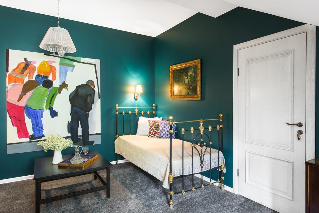 ヴィリニュス ザ シークレット ガーデン ブティック B＆B Bed & Breakfast 部屋 写真