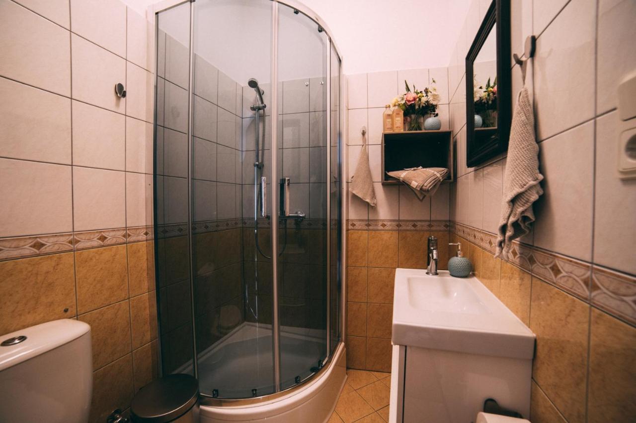 ヴィリニュス ザ シークレット ガーデン ブティック B＆B Bed & Breakfast エクステリア 写真